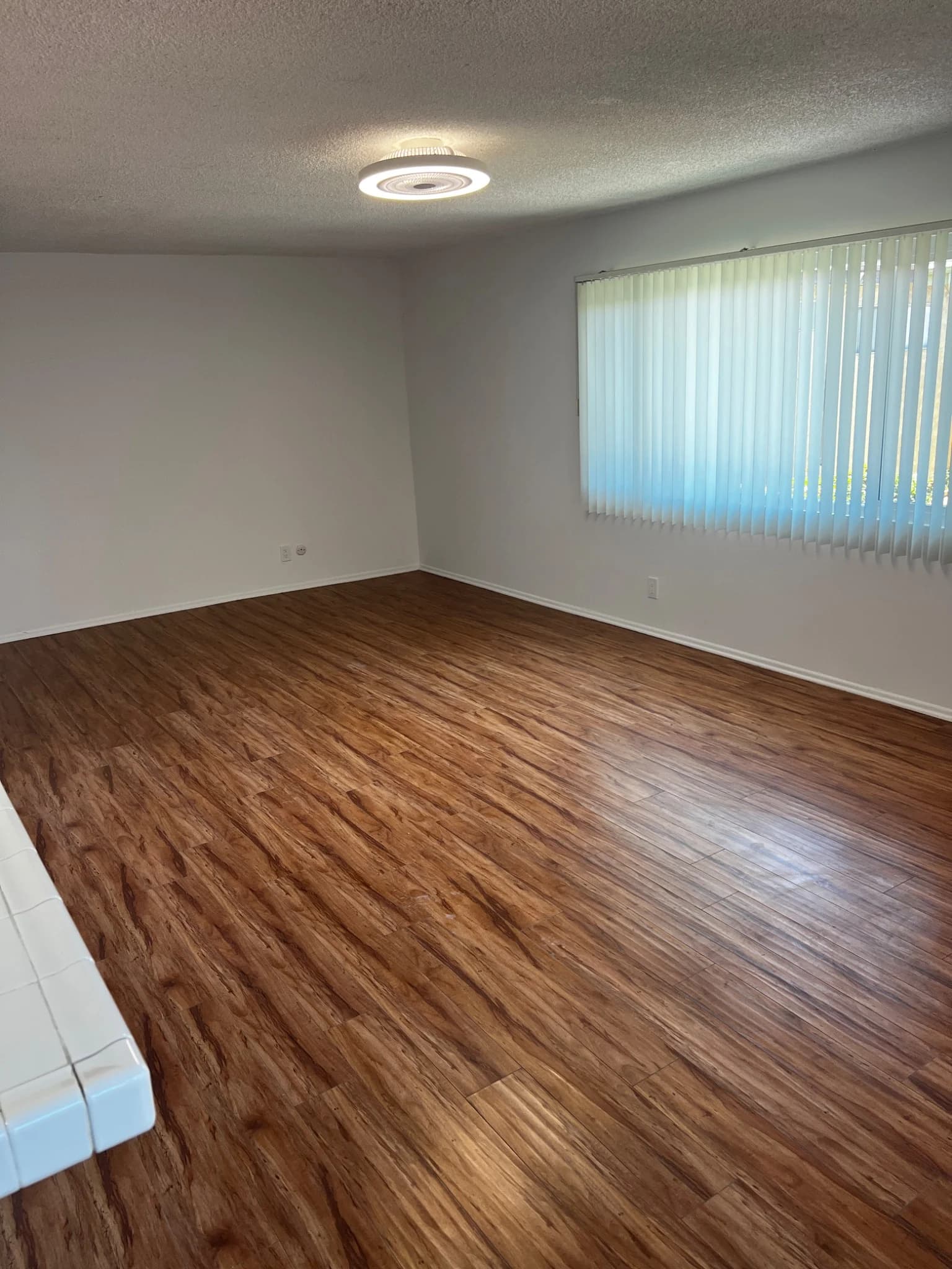 Clean room after a StudioScrubz move-out service